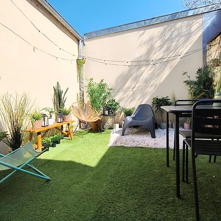 Les Grumes, Centre Ville, Jardin,Self Check-In, Freewifi, Netflix كومبيينْيِ المظهر الخارجي الصورة